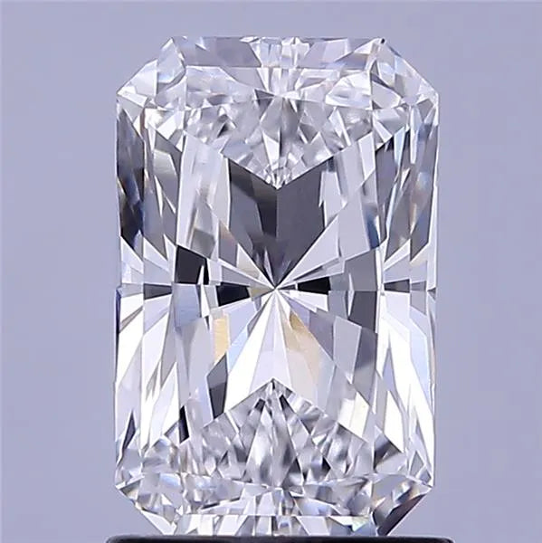 1.51ct Radiant Lab Grown Diamond (Colour D, Clarity VVS1, IGI Certified)