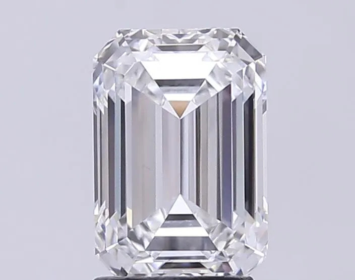 2.70ct Emerald Lab Grown Diamond (Colour E, Clarity VS1, IGI Certified)