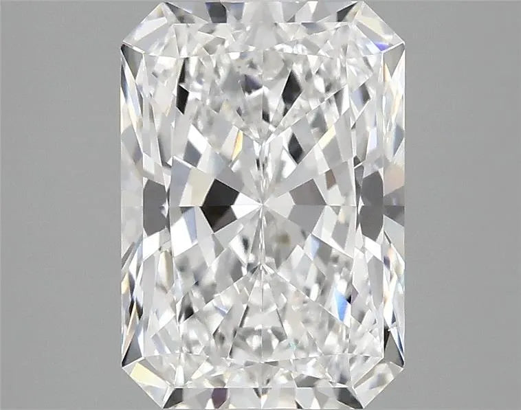 2.81ct Radiant Lab Grown Diamond (Colour D, Clarity VS2, IGI Certified)