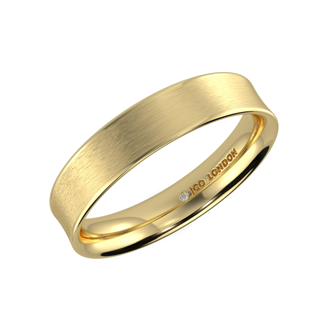 Flat Court Plain Wedding Band