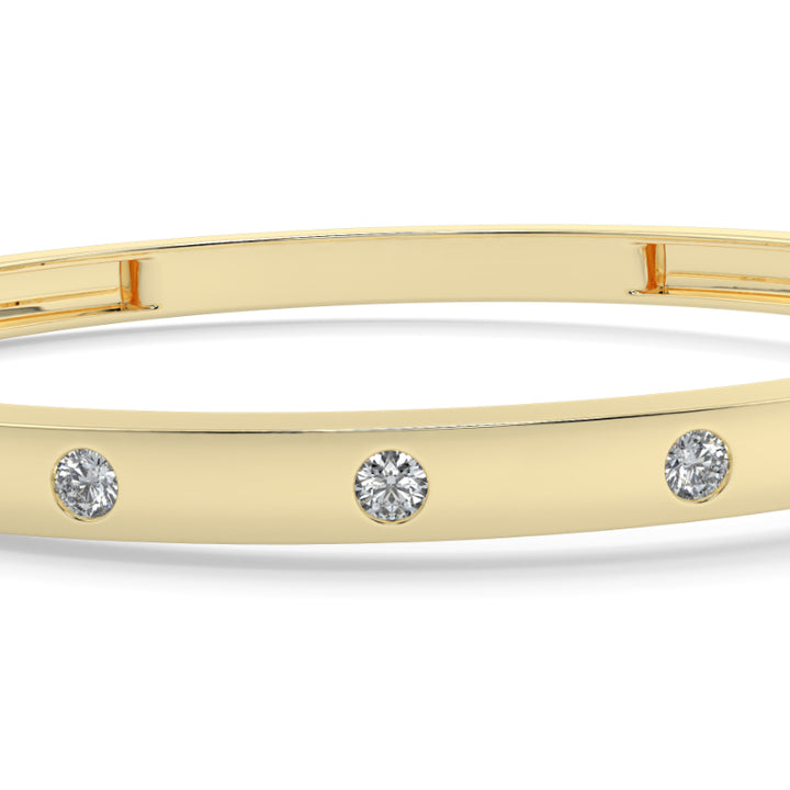Diamond Bangle Shared Claw Set