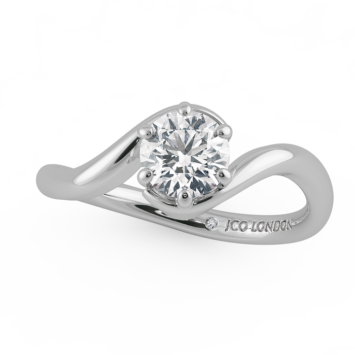 Round Solitaire Engagement Rings