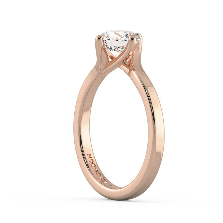 Round Solitaire Engagement Rings