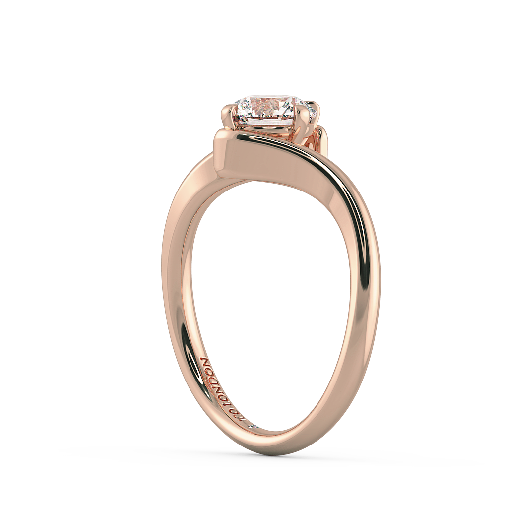 Round Solitaire Engagement Rings