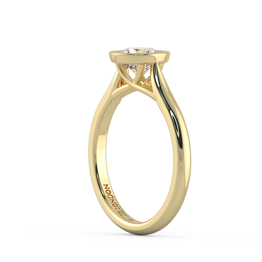 Round Solitaire Engagement Rings